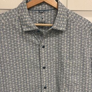 Kuhl Men's Blue and White Patterned Shirt